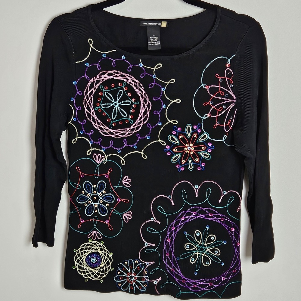 Sweaterworks‎ Women's Size M Embellished Top Colorful Swirl Knit Top